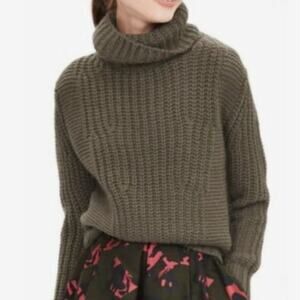 Banana Republic Alpaca Wool Mixed Stitch Chunky Turtle Neck Sweater • Size L